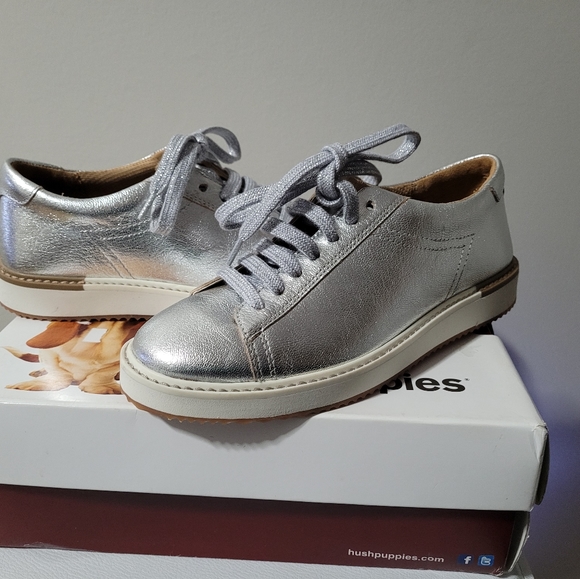 Size 7 hush puppies Sabine - Picture 1 of 5